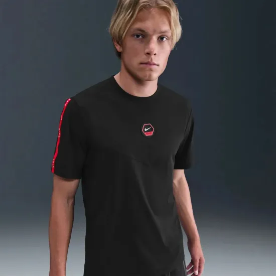 Футболка Nike Sportswear CS Dri-FIT Tee IH4288-010