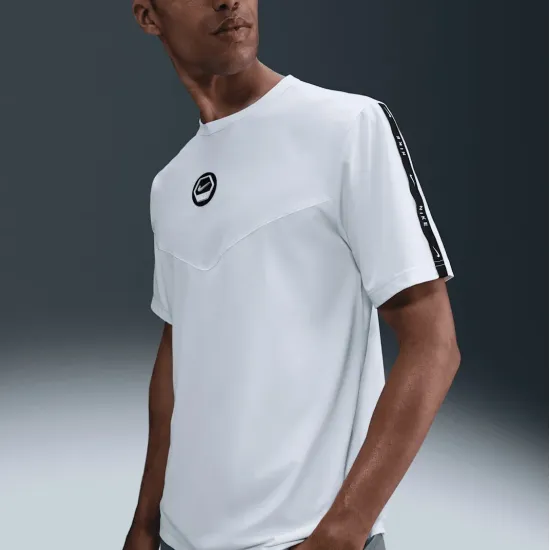 Футболка Nike Sportswear CS Dri-FIT Tee IH4288-100