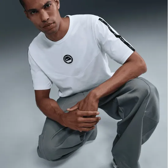 Футболка Nike Sportswear CS Dri-FIT Tee IH4288-100