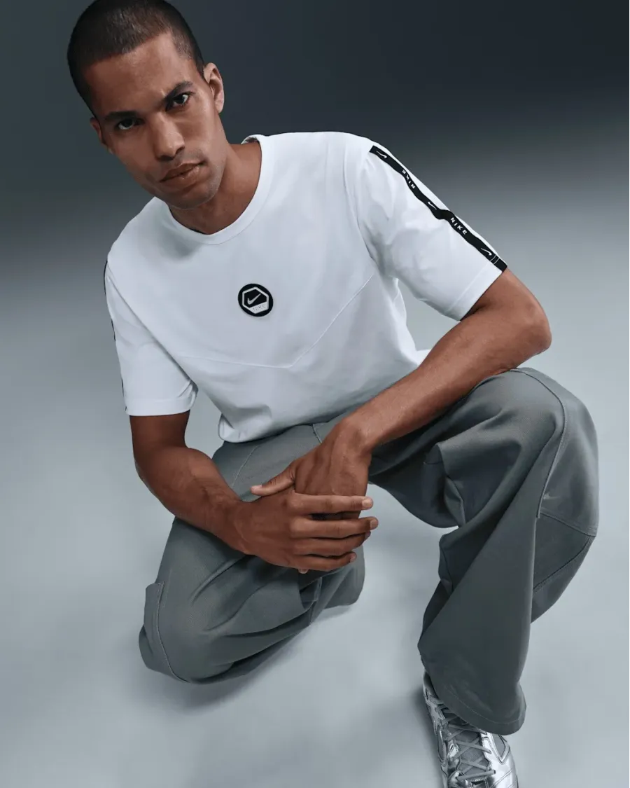 Футболка Nike Sportswear CS Dri-FIT Tee IH4288-100
