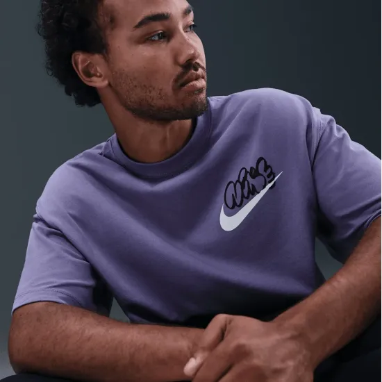 Футболка Nike Solo Swoosh IH4294-527