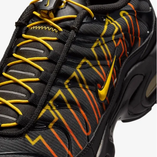 Кросівки Nike Air Max Plus Drift IH4459-010