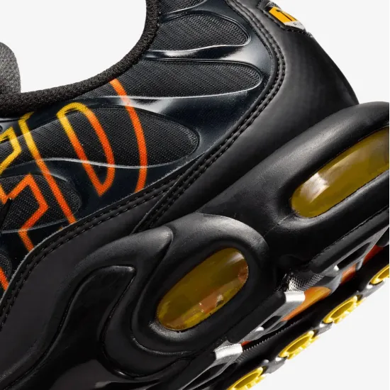 Кросівки Nike Air Max Plus Drift IH4459-010