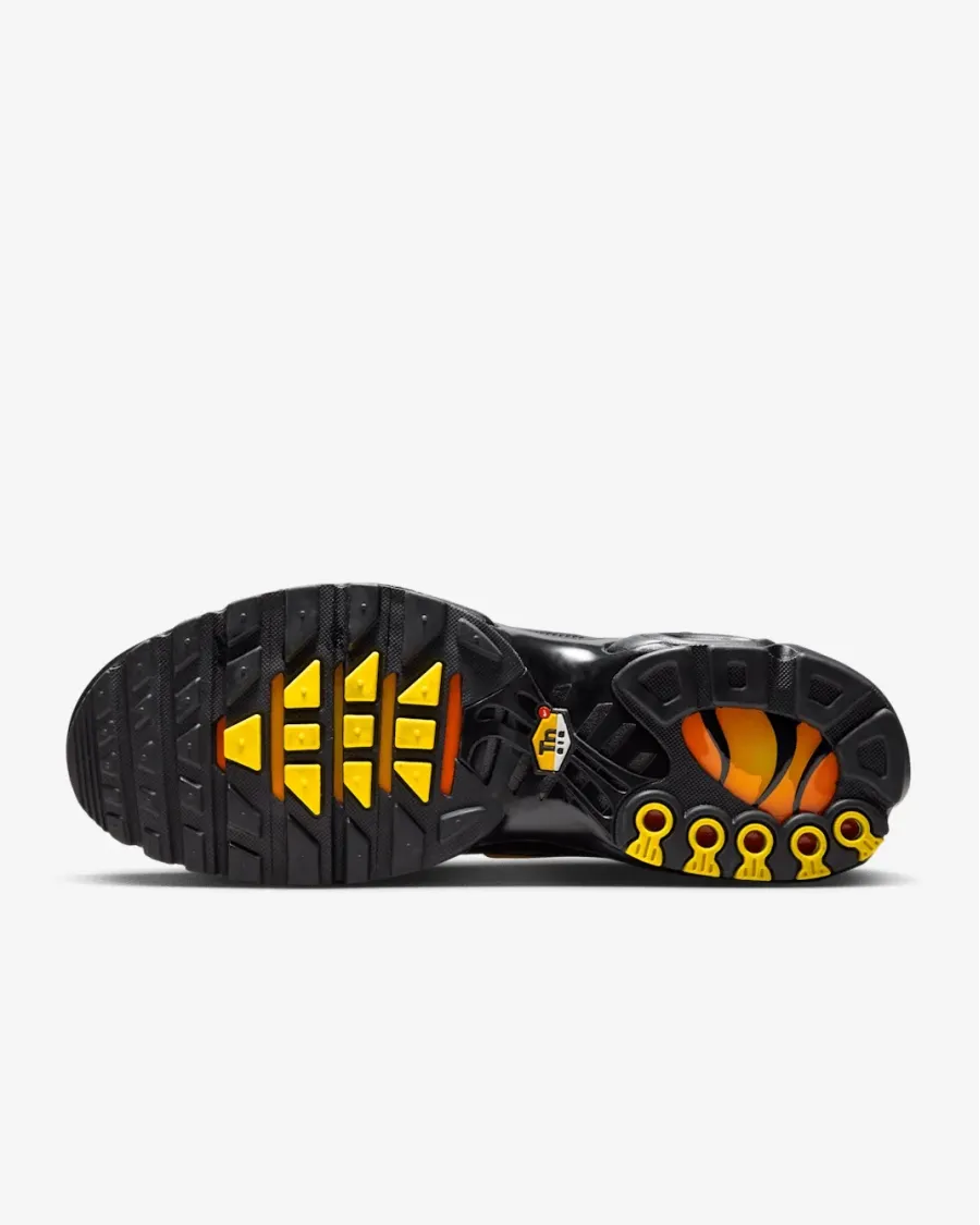 Кросівки Nike Air Max Plus Drift IH4459-010