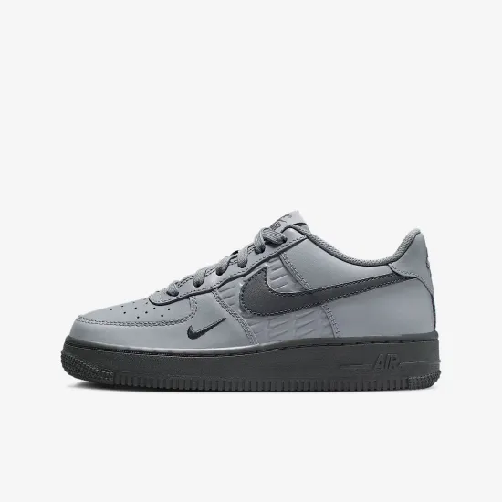 Кросівки Nike Air Force 1 IH4475-025