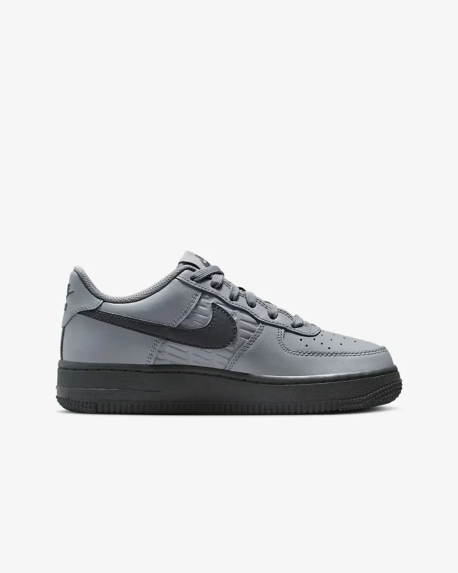 Кросівки Nike Air Force 1 IH4475-025