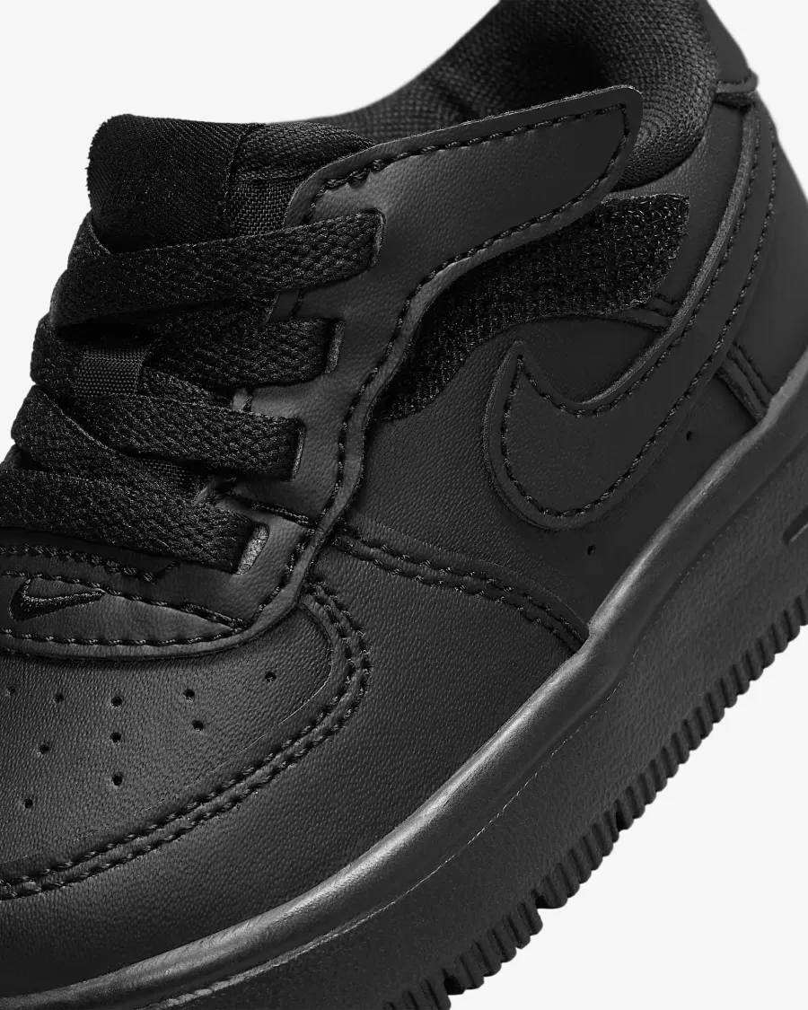 Кросівки Nike Force 1 Low EasyOn IH4491-001