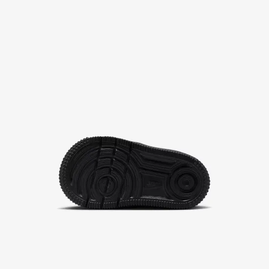 Кросівки Nike Force 1 Low EasyOn IH4491-001
