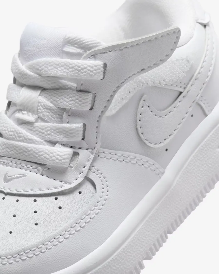Кросівки Nike Force 1 Low EasyOn IH4491-101