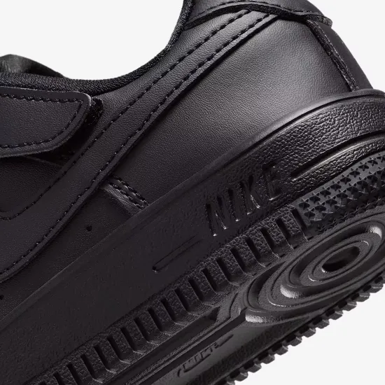 Кросівки Nike Force 1 Low EasyOn IH4498-001