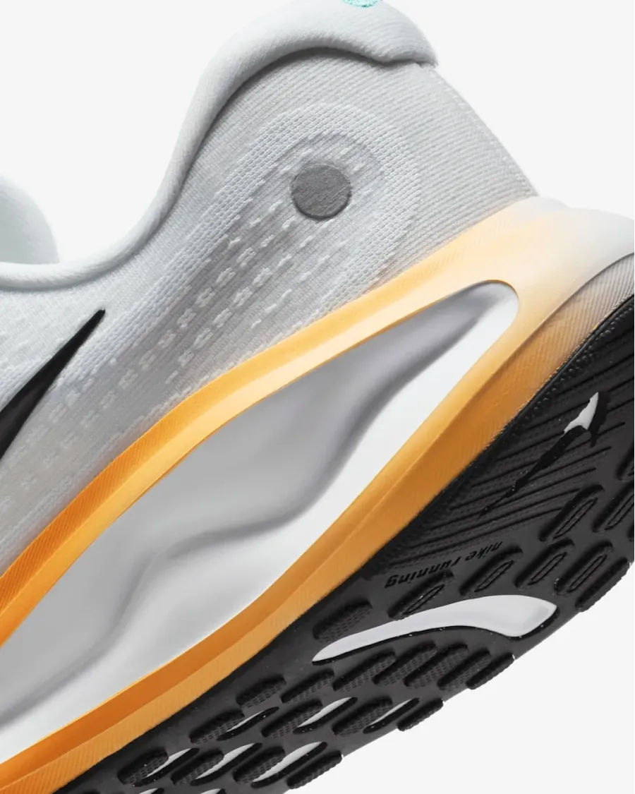Кросівки Nike Journey Run IH7329-101