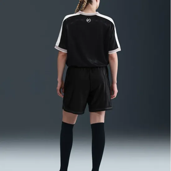 Футболка Nike Sportswear V-Neck Jersey Top IH8504-010