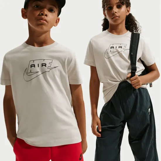 Футболка Nike Sportswear II0287-072