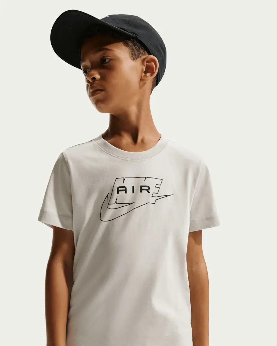 Футболка Nike Sportswear II0287-072