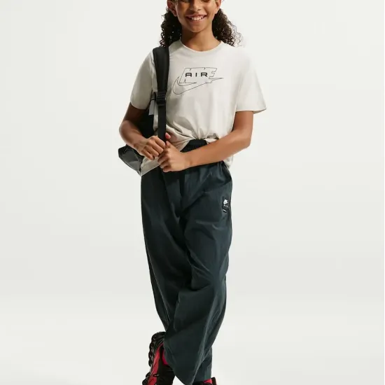 Футболка Nike Sportswear II0287-072