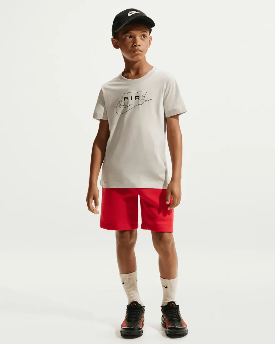 Футболка Nike Sportswear II0287-072