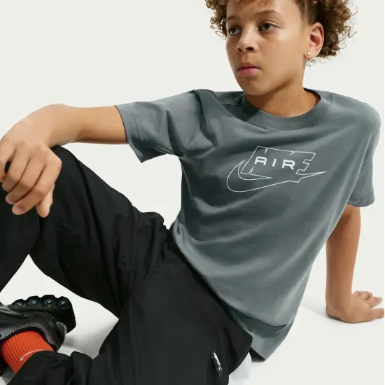 Футболка Nike Sportswear II0287-084