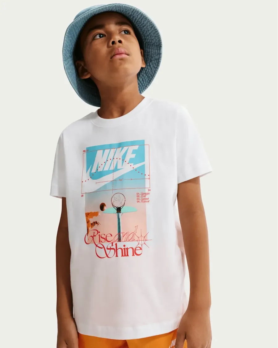 Футболка Nike Sportswear II0385-100