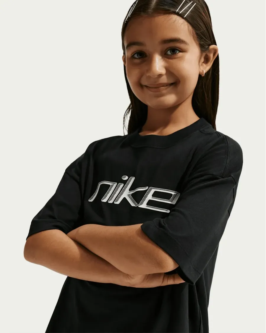 Футболка Nike Sportswear Oversized II1167-010