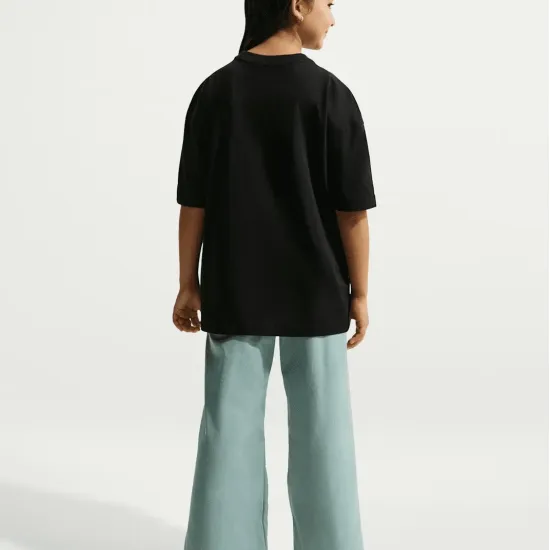 Футболка Nike Sportswear Oversized II1167-010