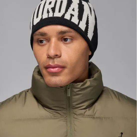 Шапка Nike Air Jordan Peak Beanie II1716-010