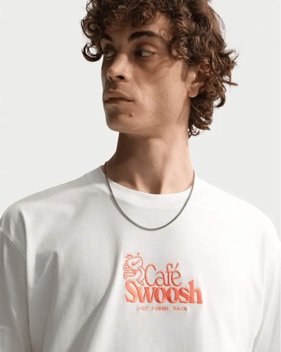 Футболка Nike Sportswear II3691-133
