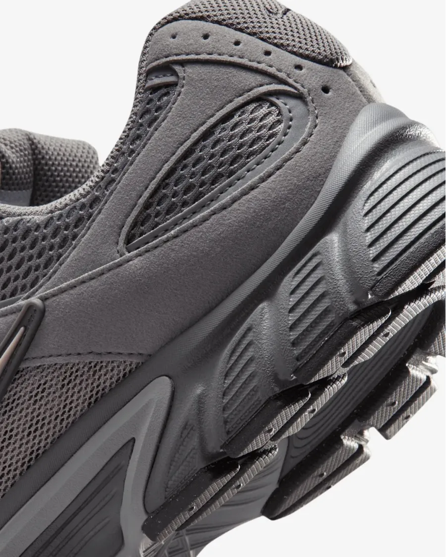 Кросівки Nike V5 RNR II6292-006