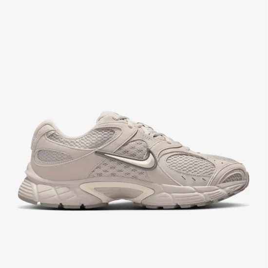 Кросівки Nike V5 RNR II6294-201