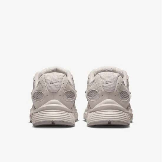 Кросівки Nike V5 RNR II6294-201