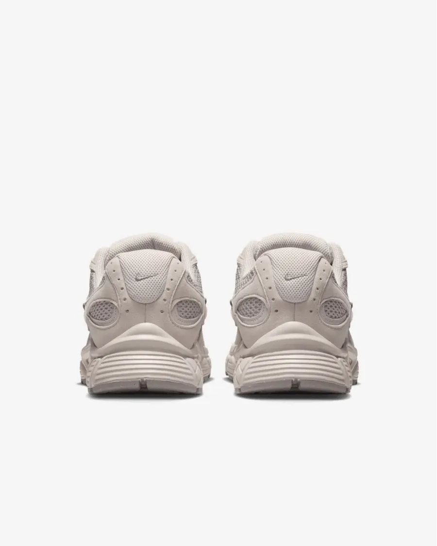 Кросівки Nike V5 RNR II6294-201