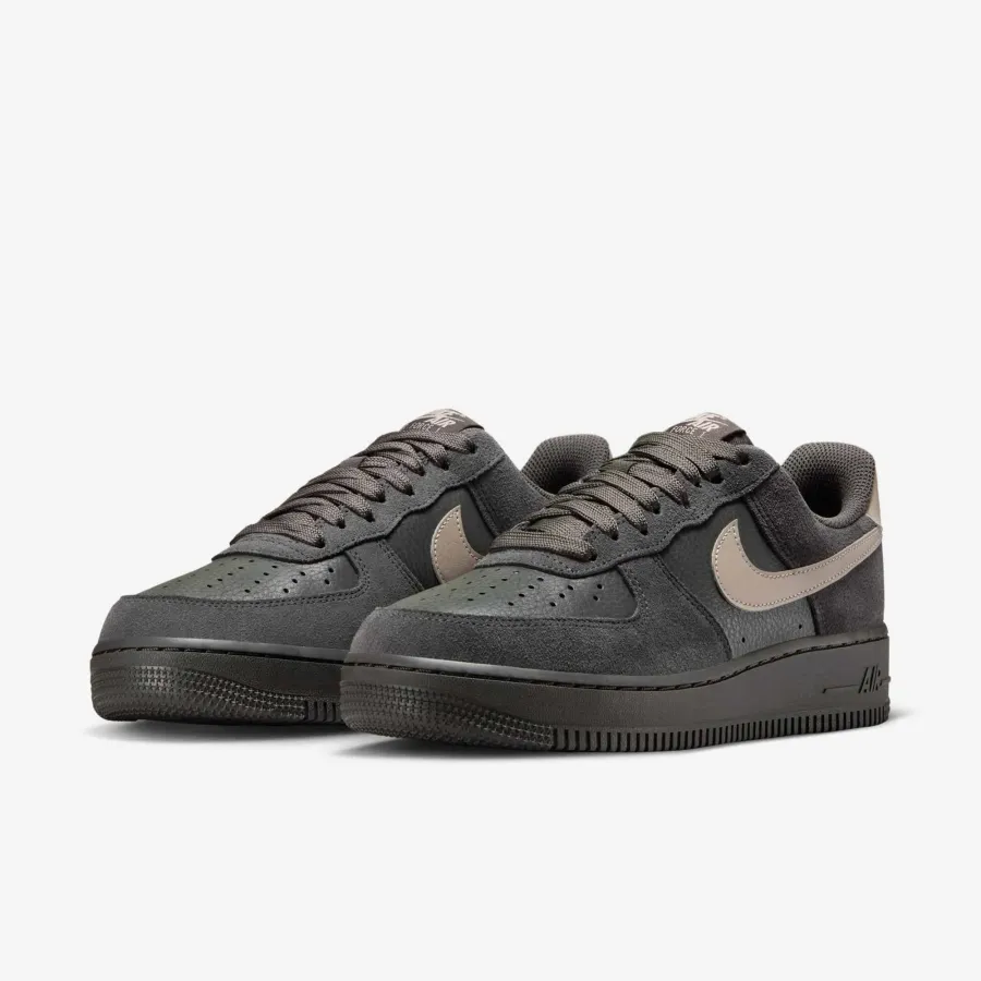 Кросівки Nike Air Force 1 Low II7650-200