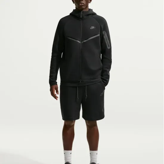 Шорти Nike Sportswear Tech Fleece IM0693-010