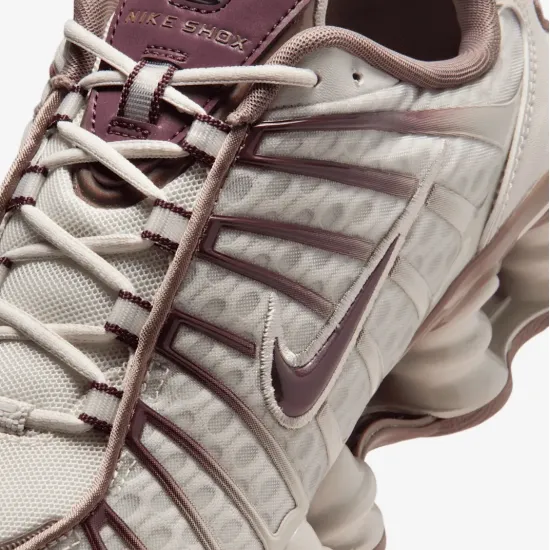 Кросівки Nike Nike Shox TL IM6013-072
