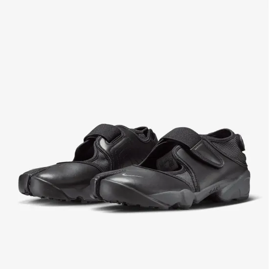 Кросівки Nike Air Rift IM6017-010