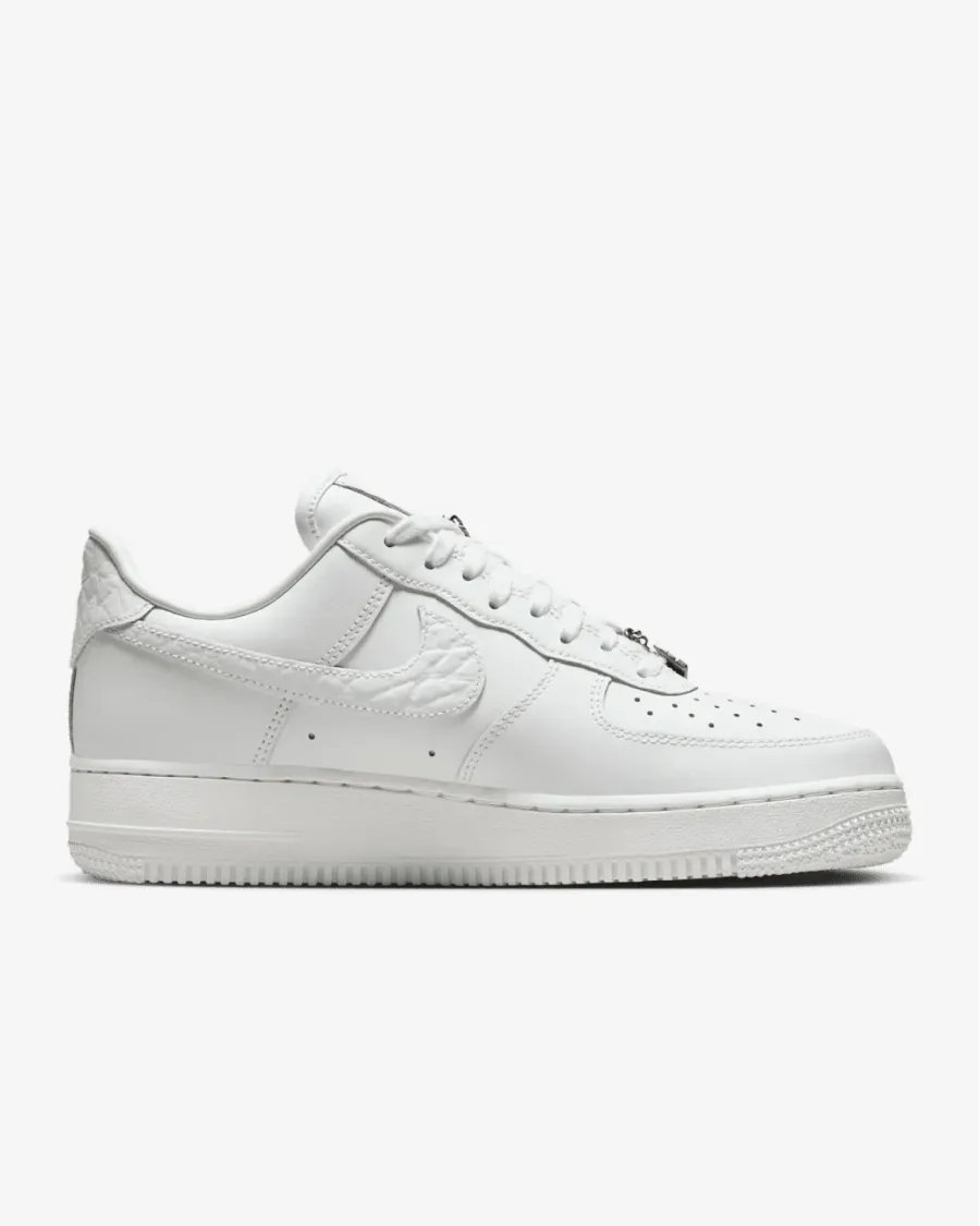 Кросівки Nike Air Force 1 '07 Low IM6485-121
