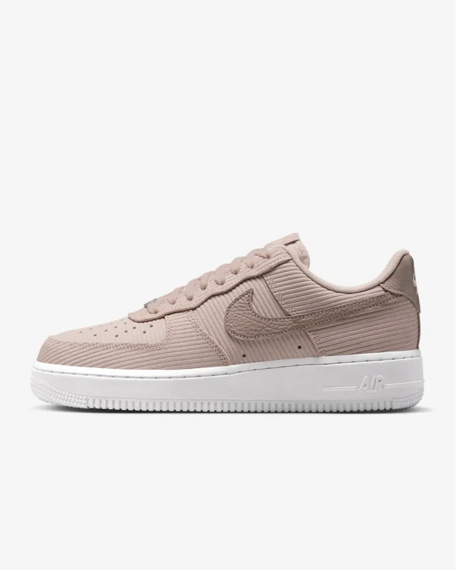 Кросівки Nike Air Force 1 07 IM6533-602