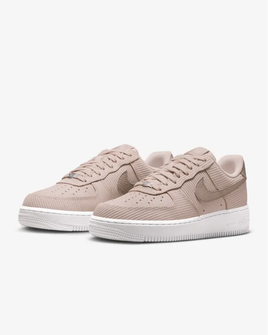 Кросівки Nike Air Force 1 07 IM6533-602
