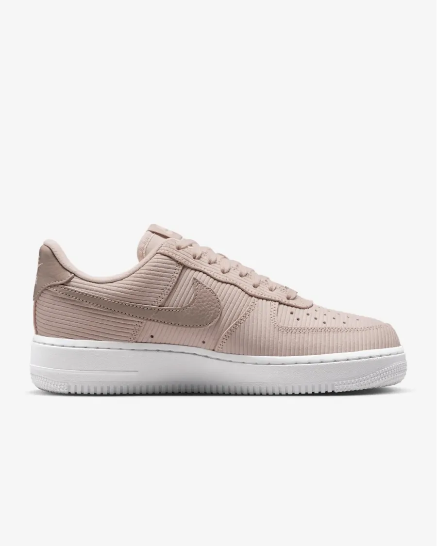 Кросівки Nike Air Force 1 07 IM6533-602