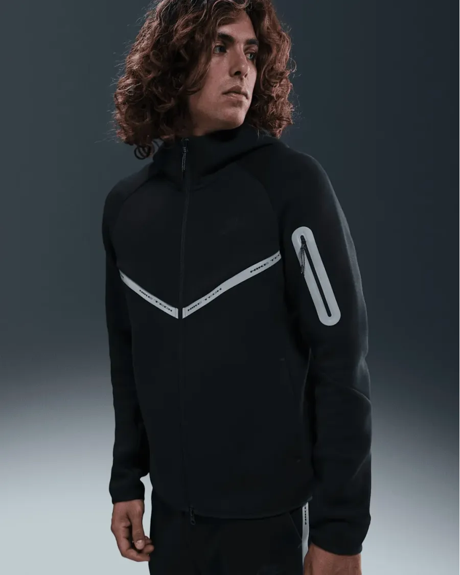 Кофта Nike Tech Fleece Windrunner IM6537-010