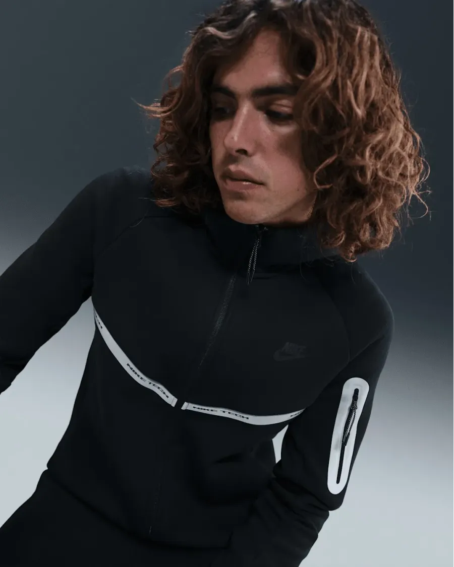Кофта Nike Tech Fleece Windrunner IM6537-010