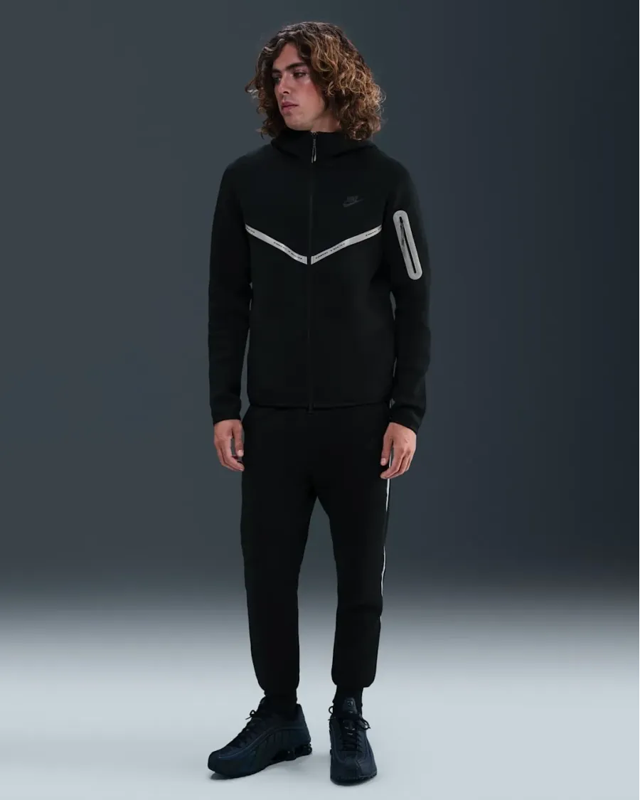 Кофта Nike Tech Fleece Windrunner IM6537-010
