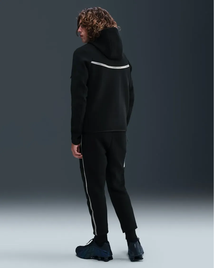 Кофта Nike Tech Fleece Windrunner IM6537-010