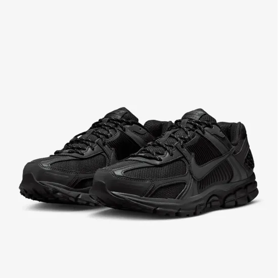 Кросівки Nike Zoom Vomero 5 SE IM6597-001