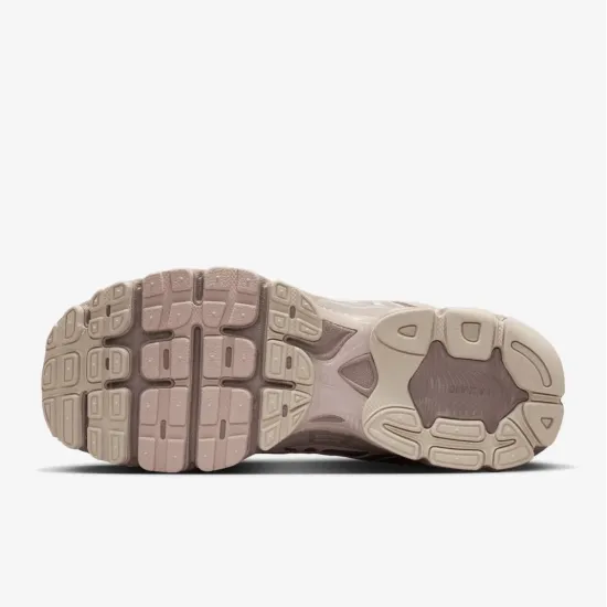 Кросівки Nike Air Max Moto 2K IM9570-200