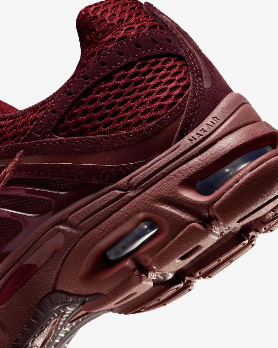 Кросівки Nike Air Max Moto 2K IM9570-600
