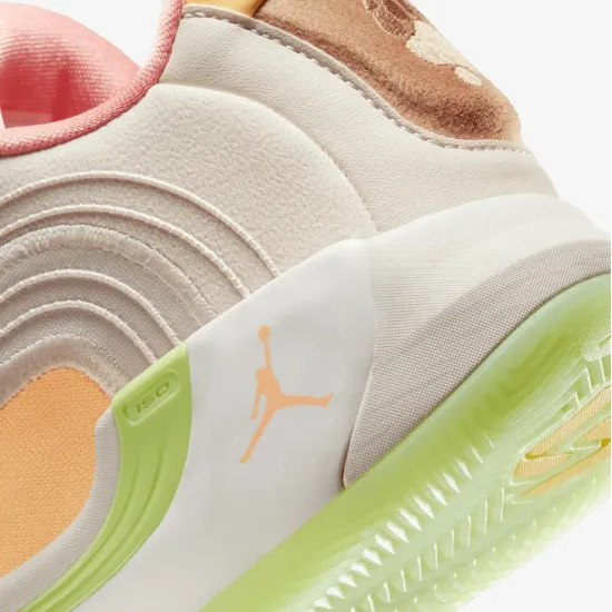 Кросівки Nike Air Jordan Luka 4 IO0202-100