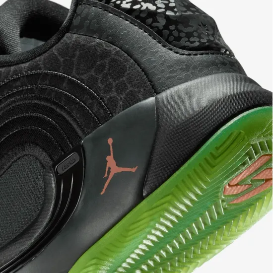 Кросівки Nike Air Jordan Luka 4 IO0204-001