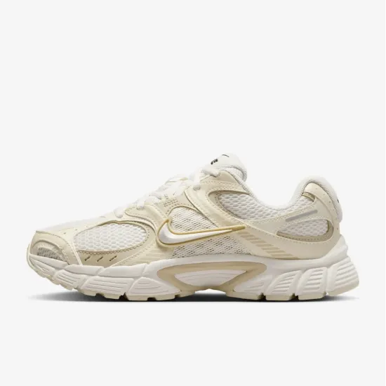 Кросівки Nike V5 RNR SE IO0464-101