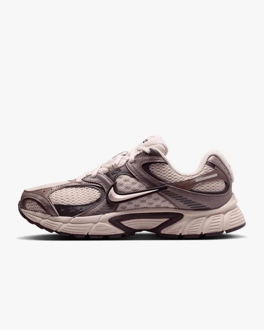Кросівки Nike V5 RNR SE IO0464-600