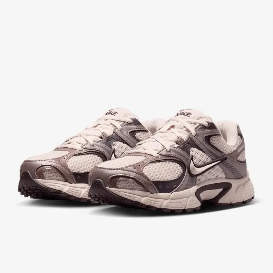 Кросівки Nike V5 RNR SE IO0464-600